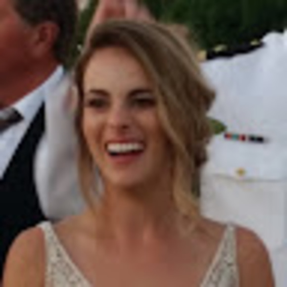 Meet your Posher, Amanda - Picture 1 of 1